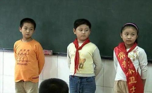 吃瓜照片真人高清,揭秘高清照片中的真人吃瓜瞬间