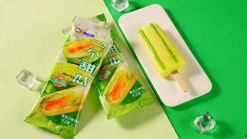盘锦雪糕吃瓜,夏日消暑神器，吃瓜群众的清凉选择