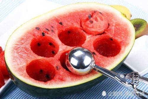姨妈可以吃瓜吗,吃瓜真的没问题吗？揭秘女性健康饮食之谜